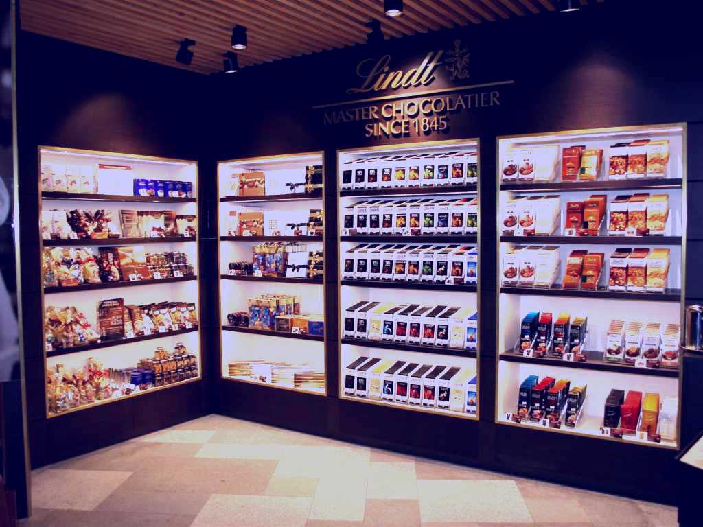 SubjectCoach | Lindt Chocolate Café Miranda