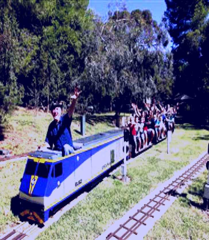 SubjectCoach | Willans Hill Miniature Railway