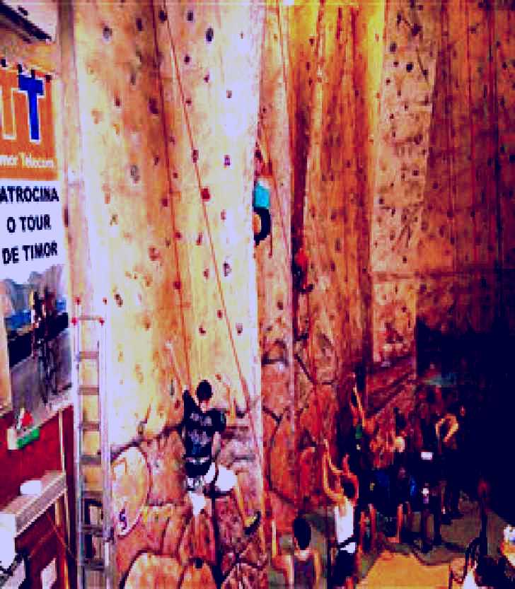 SubjectCoach | The Rock - Darwins Indoor Climbing Centre