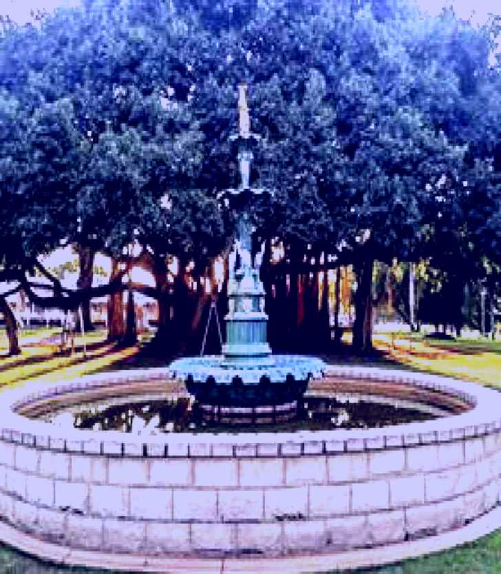 SubjectCoach | Band Rotunda and Fairy Fountain