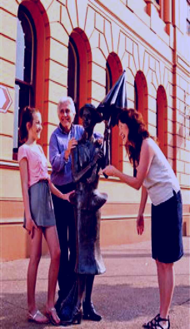 SubjectCoach | Birthplace of PL Travers