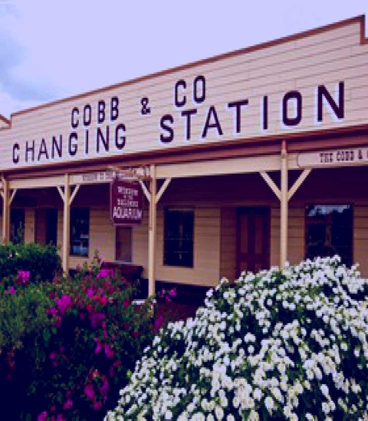 SubjectCoach | Cobb & Co Changing Station