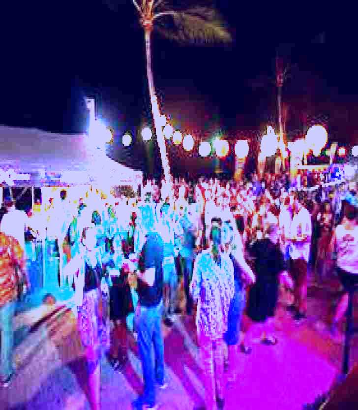 SubjectCoach | Live Entertainment at Magnetic Island