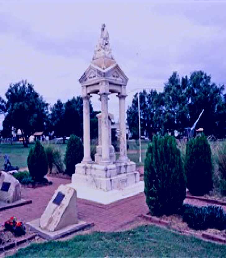 SubjectCoach | Weeping Mother Memorial