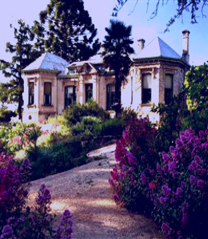 SubjectCoach | Buda Historic Home & Garden