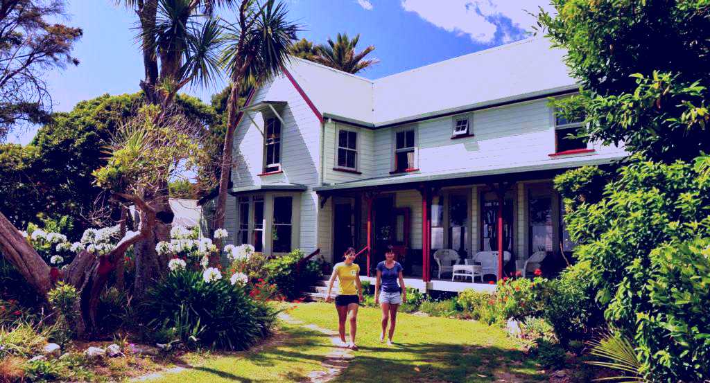 SubjectCoach | Abel Tasman Wilson's Beachfront Lodge-based Sea Kayaking