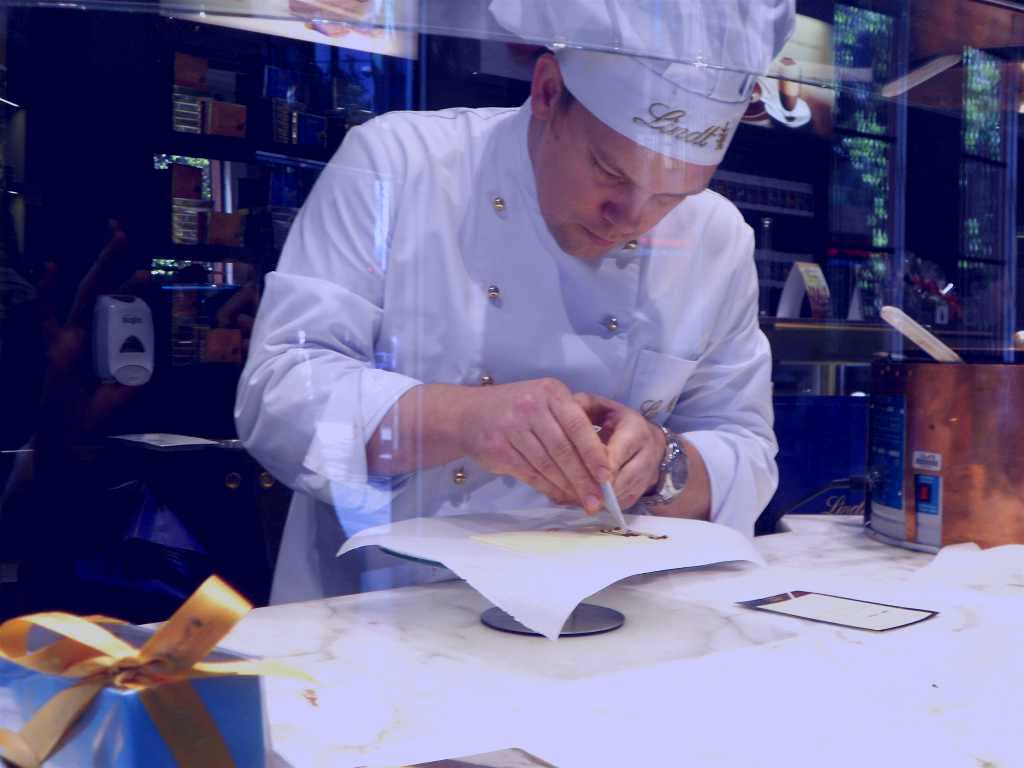 SubjectCoach | Lindt Chocolate Café Martin Place