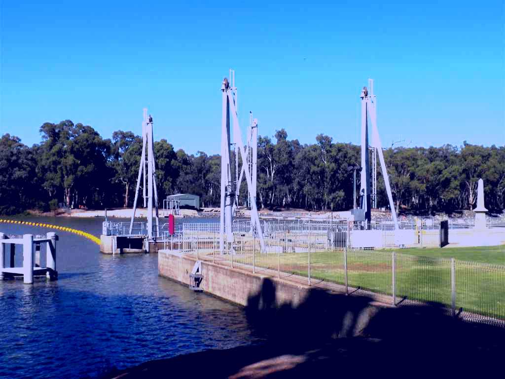 SubjectCoach | Lock 10 and Weir