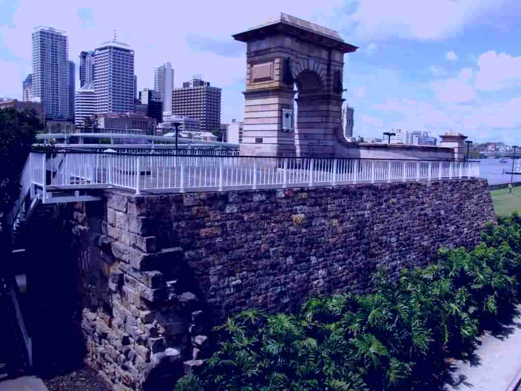SubjectCoach | Former Victoria Bridge Abutment (Memorial)