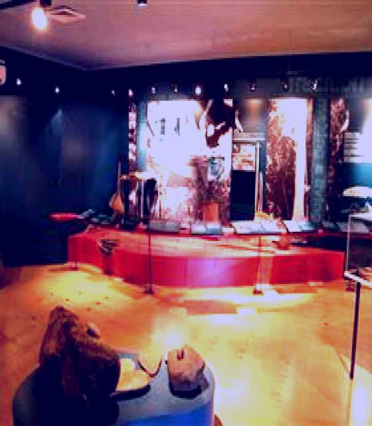 SubjectCoach | Nganyaji Interpretive Centre