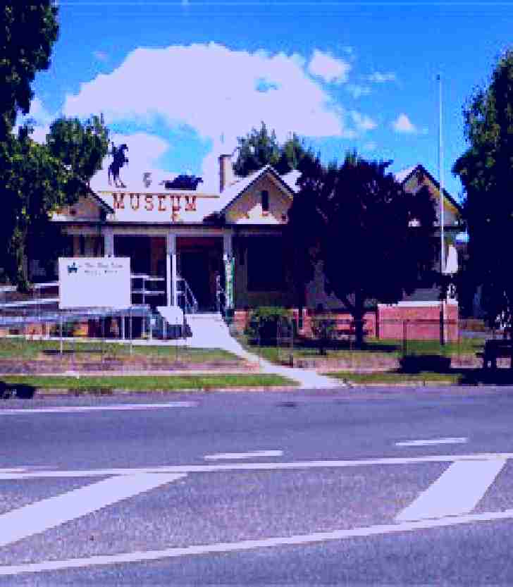 SubjectCoach | Man From Snowy River Museum Corryong