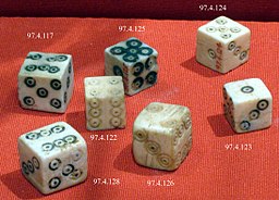 Generating Random Numbers: Fair Dice